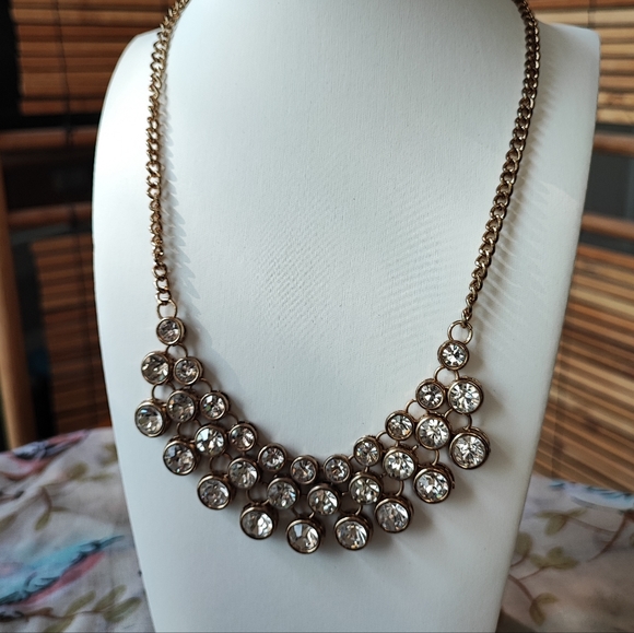 Costume Jewelry Mermaid Bubble Rhinestone Crystal Clear Gold Tone Bib Necklace - Picture 3 of 12